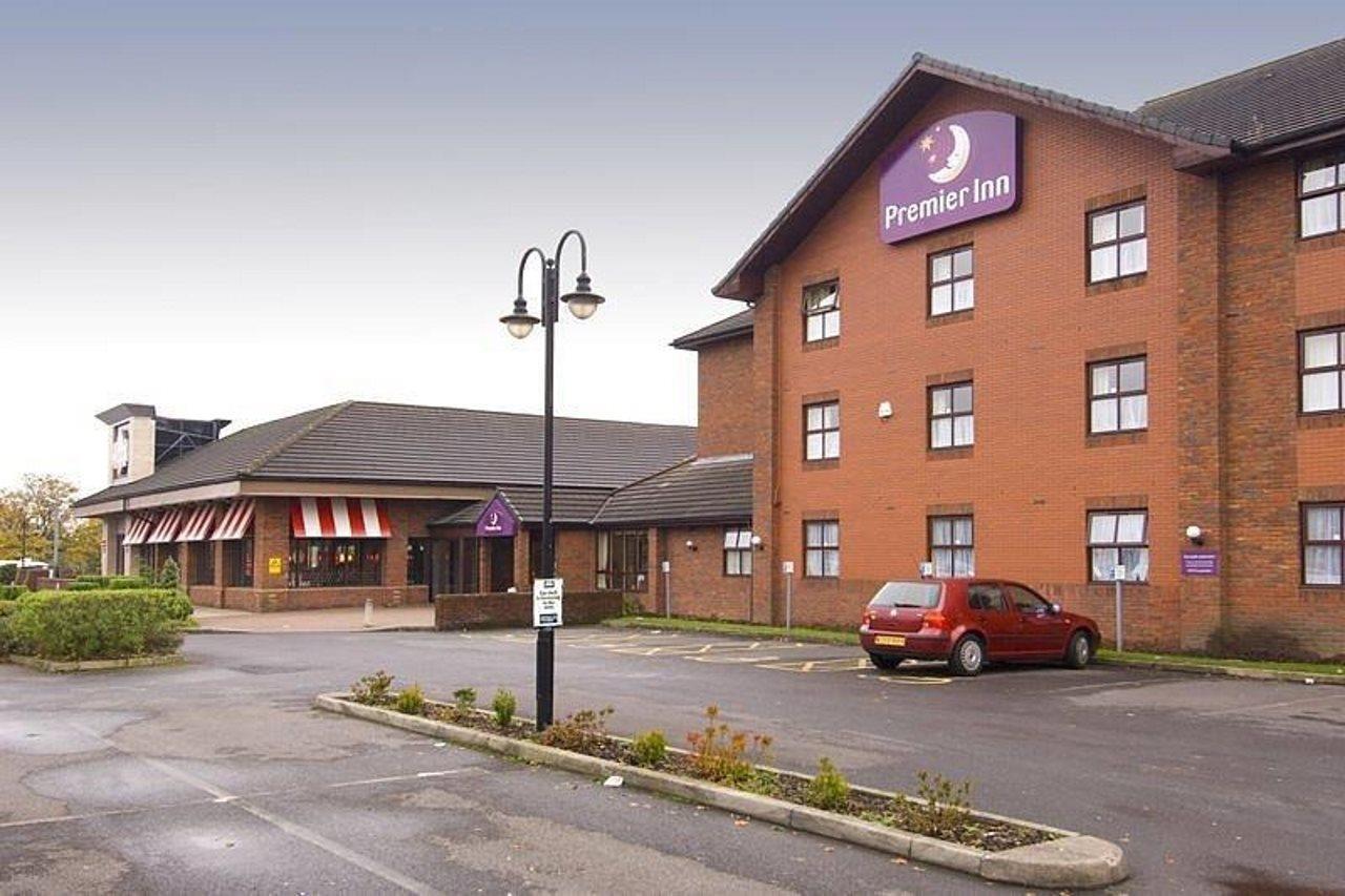 Premier Inn Manchester - Prestwich Ngoại thất bức ảnh